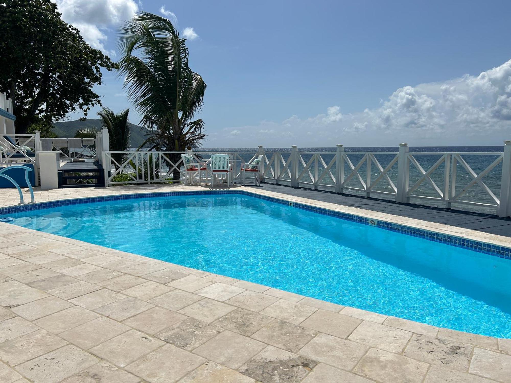 North Star Villa Oceanfront Family-Retreat With Pool Frederiksted Esterno foto