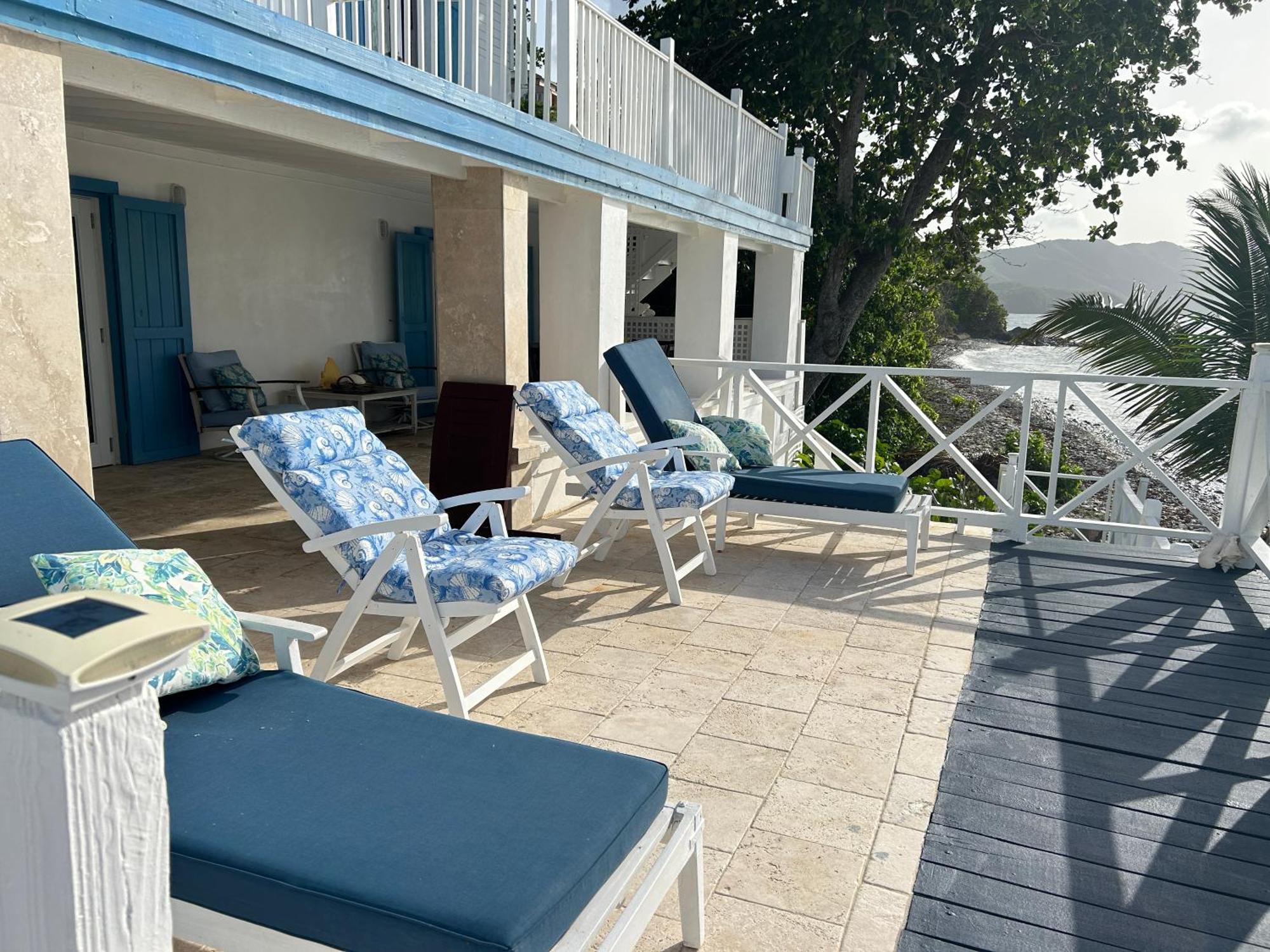 North Star Villa Oceanfront Family-Retreat With Pool Frederiksted Esterno foto