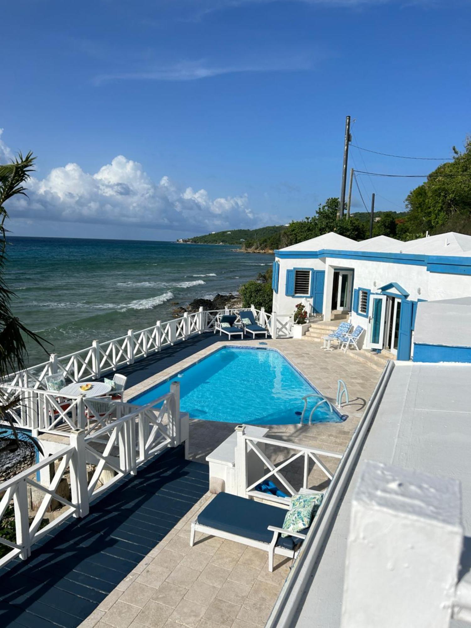 North Star Villa Oceanfront Family-Retreat With Pool Frederiksted Esterno foto