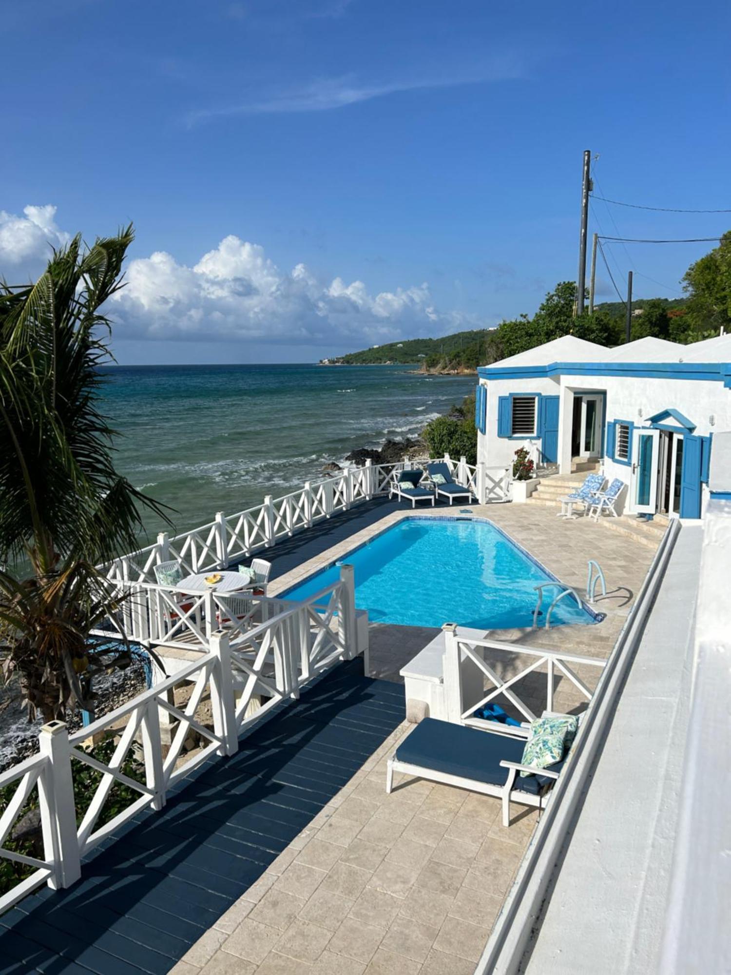 North Star Villa Oceanfront Family-Retreat With Pool Frederiksted Esterno foto